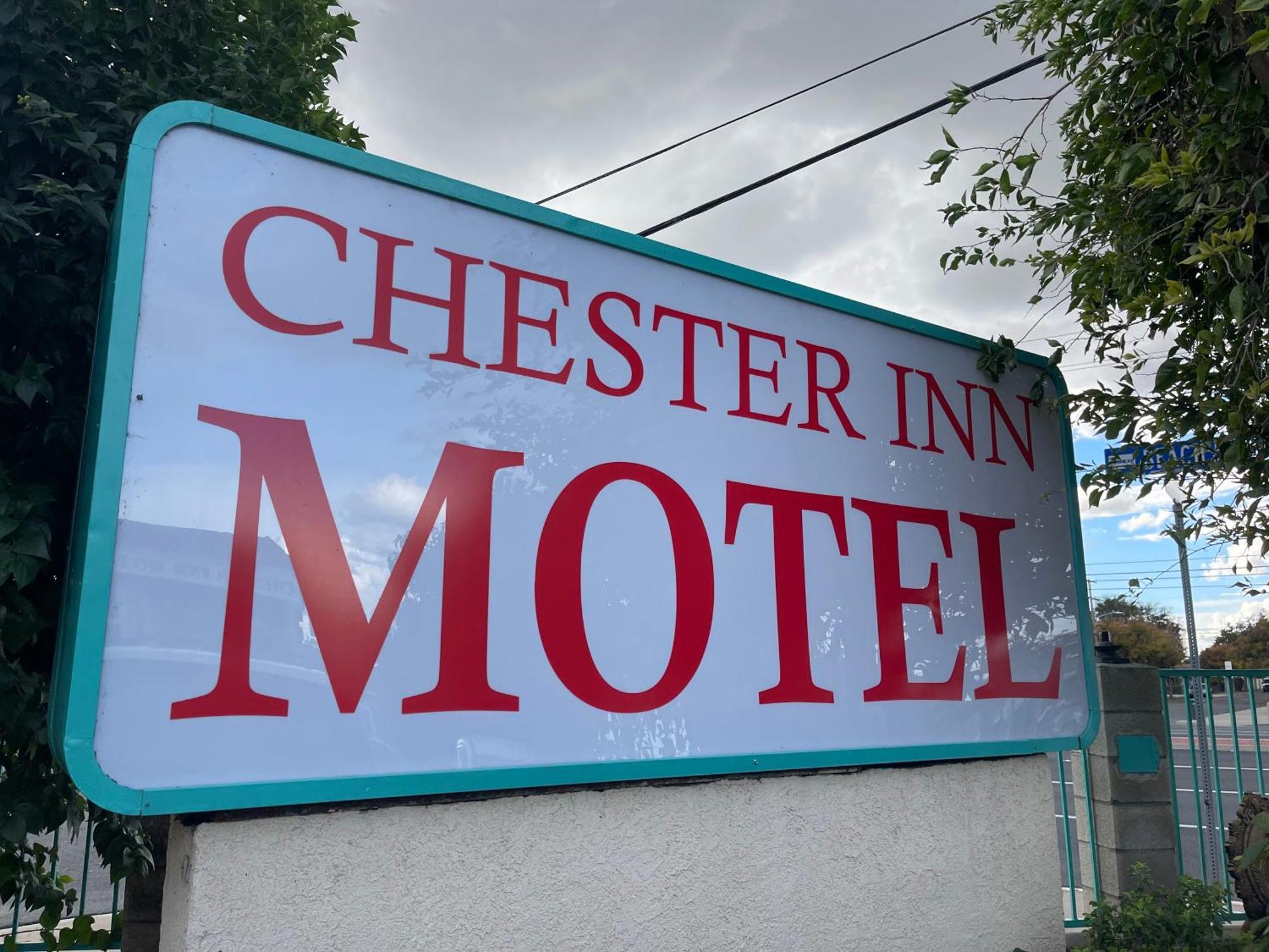 Chester Inn Motel Стантон Экстерьер фото